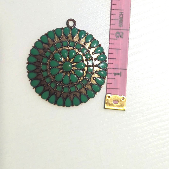 Gold Tone Faux Jade Turquoise Pendant‎ 2" No Chain - Picture 5 of 6